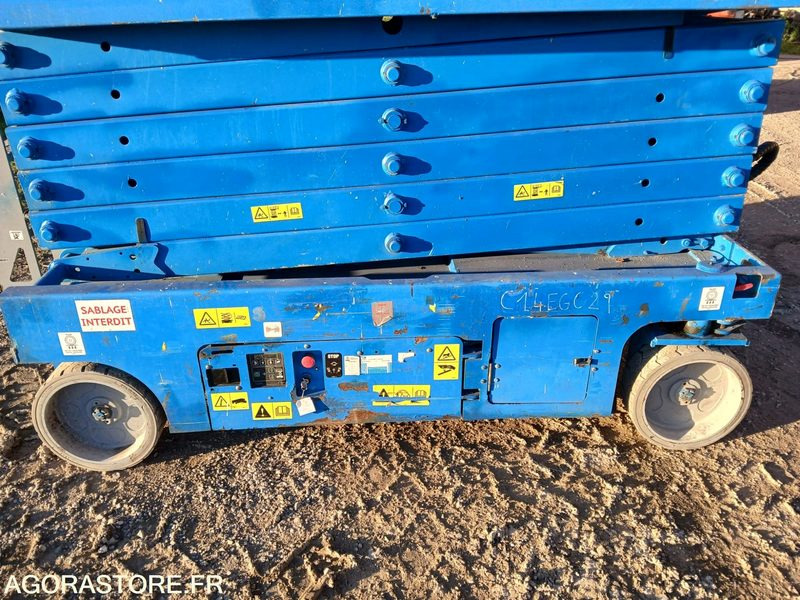 Nacelle ciseaux électrique 14M Genie GS 4047 - Подъёмник: фото 5 Nacelle ciseaux électrique 14M Genie GS 4047 - Подъёмник: фото 5