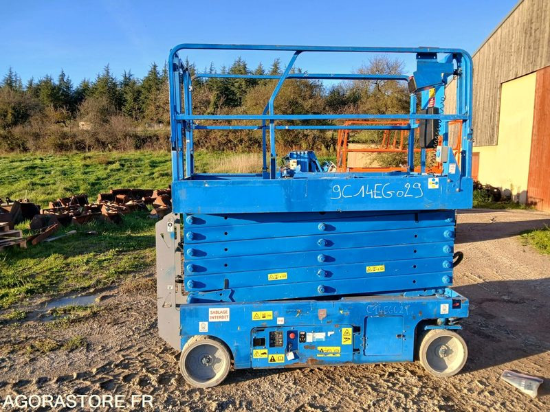 Nacelle ciseaux électrique 14M Genie GS 4047 - Подъёмник: фото 3 Nacelle ciseaux électrique 14M Genie GS 4047 - Подъёмник: фото 3