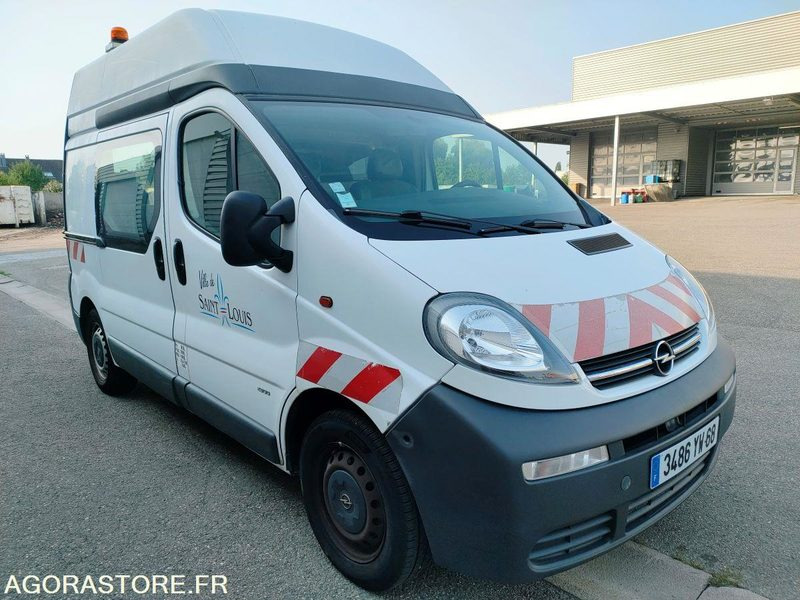 OPEL VIVARO - Цельнометаллический фургон: фото 3 OPEL VIVARO - Цельнометаллический фургон: фото 3