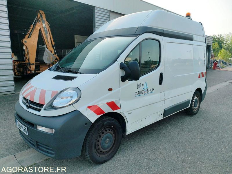 OPEL VIVARO - Цельнометаллический фургон: фото 1 OPEL VIVARO - Цельнометаллический фургон: фото 1
