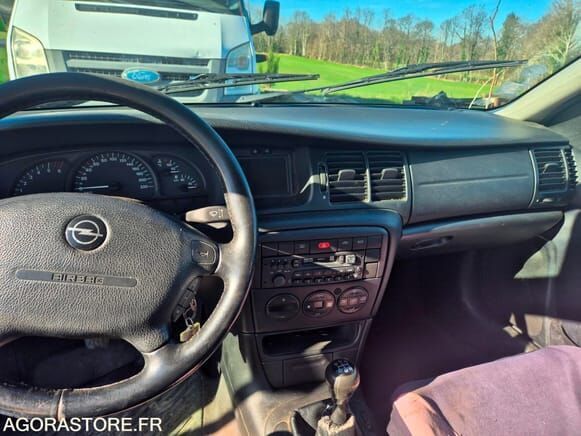 Opel VECTRA - Седан: фото 5 Opel VECTRA - Седан: фото 5