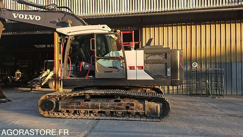 PELLE A CHENILLE VOLVO EC220 EL - 2015 / 10661H (MPC021) - Экскаватор: фото 2 PELLE A CHENILLE VOLVO EC220 EL - 2015 / 10661H (MPC021) - Экскаватор: фото 2