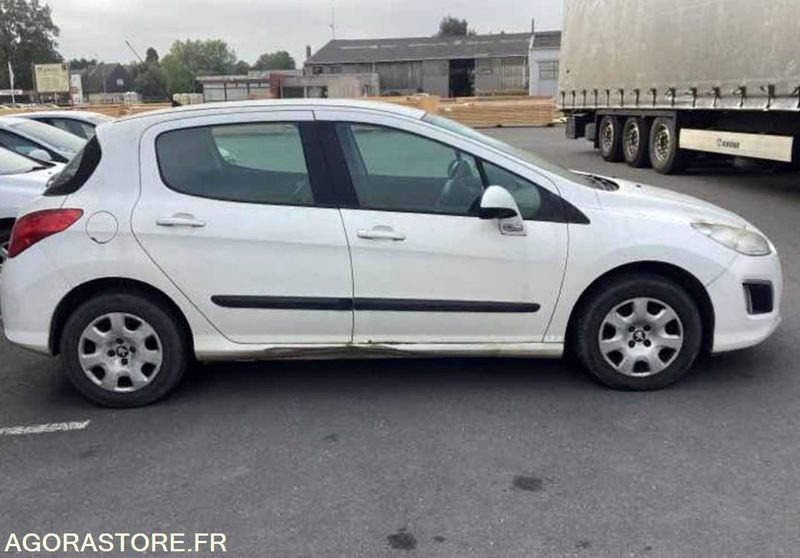 PEUGEOT 308 70 CV - 2011 / 241000 km - Легковой автомобиль: фото 5 PEUGEOT 308 70 CV - 2011 / 241000 km - Легковой автомобиль: фото 5