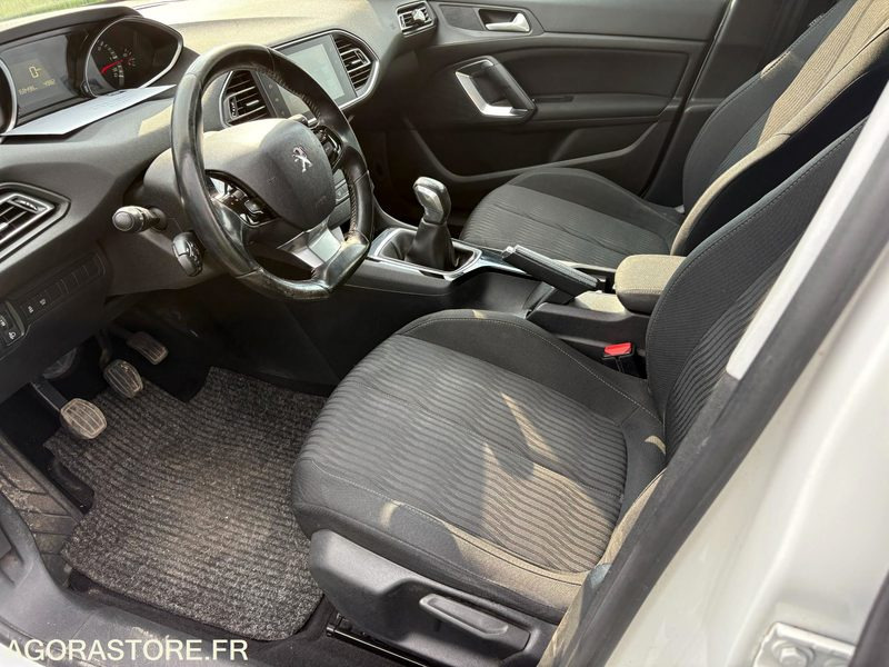 PEUGEOT 308 DIESEL 1.6 L HDI - Легковой автомобиль: фото 5 PEUGEOT 308 DIESEL 1.6 L HDI - Легковой автомобиль: фото 5