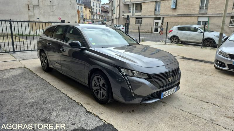 PEUGEOT 308 III (P5) SW 1.5 BlueHDi 16V S&S 130 cv Boîte automatique pas TVA - Универсал: фото 4 PEUGEOT 308 III (P5) SW 1.5 BlueHDi 16V S&S 130 cv Boîte automatique pas TVA - Универсал: фото 4