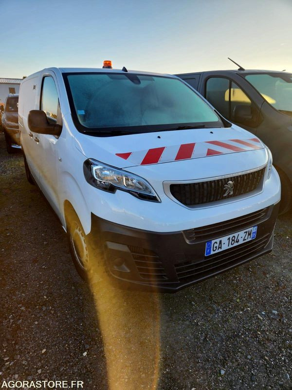 PEUGEOT EXPERT 1.5 BLUEHDI 120 - 2021 - 182104 km - Цельнометаллический фургон: фото 1 PEUGEOT EXPERT 1.5 BLUEHDI 120 - 2021 - 182104 km - Цельнометаллический фургон: фото 1