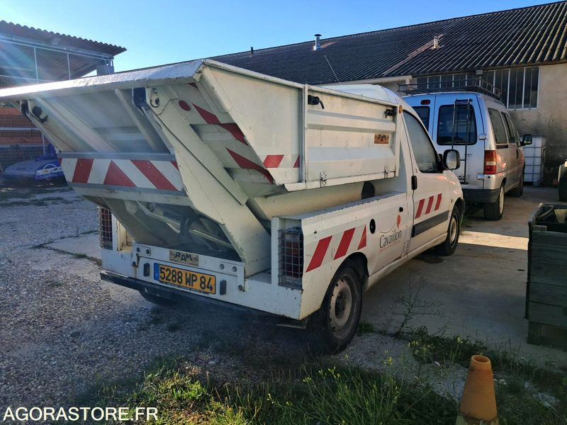 PEUGEOT PARTNER BENNE - Легковой фургон: фото 4 PEUGEOT PARTNER BENNE - Легковой фургон: фото 4