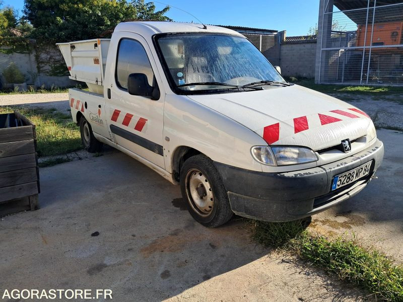 PEUGEOT PARTNER BENNE - Легковой фургон: фото 2 PEUGEOT PARTNER BENNE - Легковой фургон: фото 2
