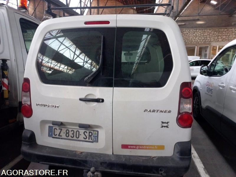 PEUGEOT PARTNER CZ-830-SR - Легковой фургон: фото 4 PEUGEOT PARTNER CZ-830-SR - Легковой фургон: фото 4