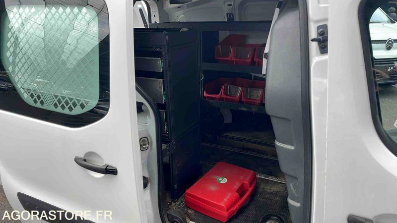 PEUGEOT PARTNER DANGEL - 2016 - 194550KM - EE566FD - Легковой фургон: фото 5 PEUGEOT PARTNER DANGEL - 2016 - 194550KM - EE566FD - Легковой фургон: фото 5