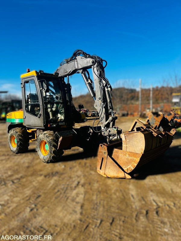 Pelle Mecalac 12MXT - 2004 - 4523 HEURES - Экскаватор: фото 1 Pelle Mecalac 12MXT - 2004 - 4523 HEURES - Экскаватор: фото 1