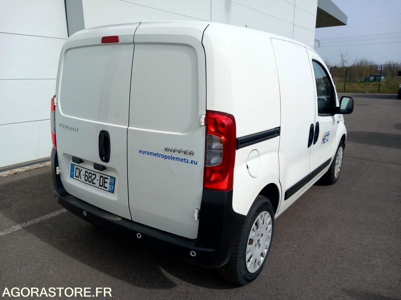 Peugeot Bipper 1.3 HDi FAP 75 cv - 113 000 km - MOTEUR HS - CK-682-DE - Легковой фургон: фото 5 Peugeot Bipper 1.3 HDi FAP 75 cv - 113 000 km - MOTEUR HS - CK-682-DE - Легковой фургон: фото 5