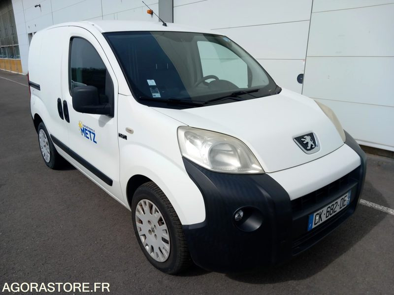 Peugeot Bipper 1.3 HDi FAP 75 cv - 113 000 km - MOTEUR HS - CK-682-DE - Легковой фургон: фото 2 Peugeot Bipper 1.3 HDi FAP 75 cv - 113 000 km - MOTEUR HS - CK-682-DE - Легковой фургон: фото 2
