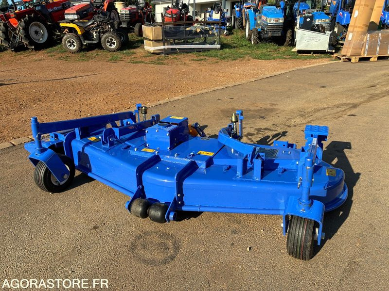 Plateau de coupe frontal ISEKI - Газонокосилка: фото 2 Plateau de coupe frontal ISEKI - Газонокосилка: фото 2