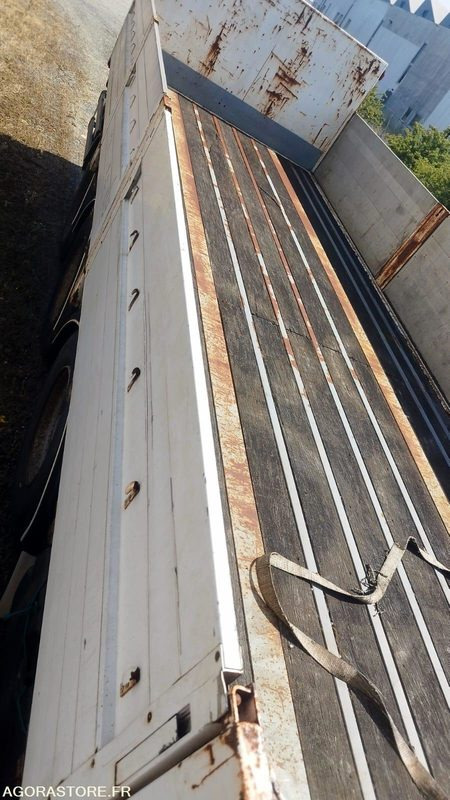 REMORQUE - SAMRO REMORQUE 3ESS PLATEAU - 2004 - BG-713-LR - Прицеп: фото 5 REMORQUE - SAMRO REMORQUE 3ESS PLATEAU - 2004 - BG-713-LR - Прицеп: фото 5