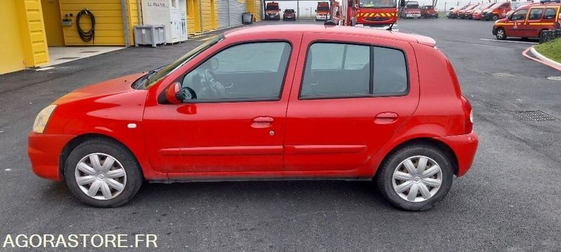 RENAULT CLIO 1.5 DCI - 202013kms - 2010 - Легковой автомобиль: фото 1 RENAULT CLIO 1.5 DCI - 202013kms - 2010 - Легковой автомобиль: фото 1