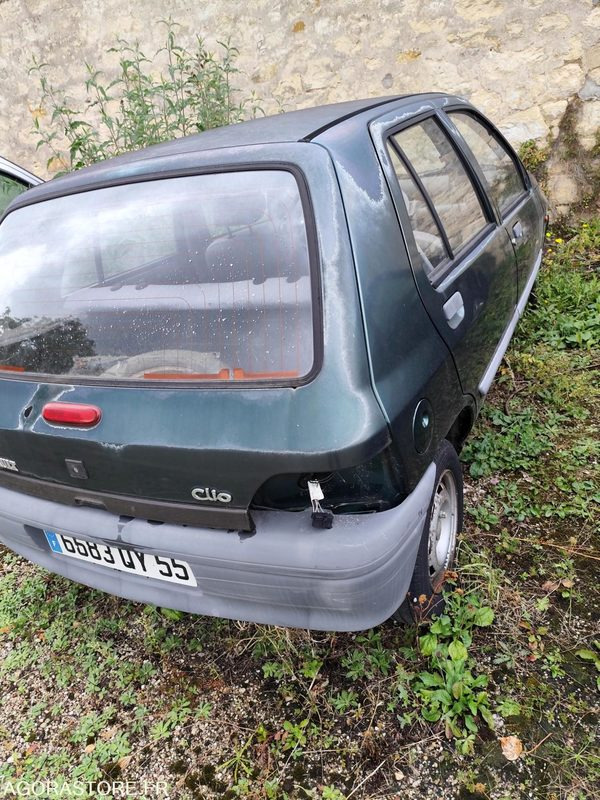 RENAULT CLIO 1996 - Легковой автомобиль: фото 2 RENAULT CLIO 1996 - Легковой автомобиль: фото 2