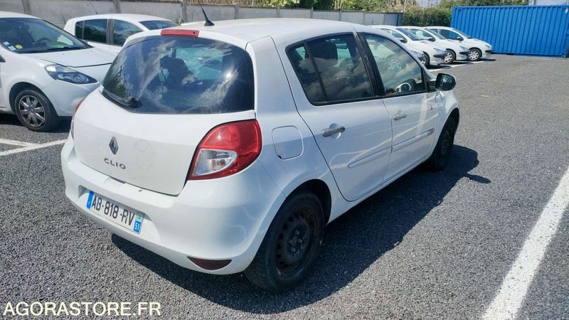 RENAULT CLIO - 2009 - 247721kms - Легковой автомобиль: фото 2 RENAULT CLIO - 2009 - 247721kms - Легковой автомобиль: фото 2