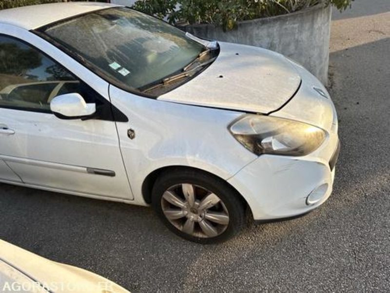 RENAULT CLIO - 2012 - 136676KM - CJ224LH - Легковой автомобиль: фото 3 RENAULT CLIO - 2012 - 136676KM - CJ224LH - Легковой автомобиль: фото 3
