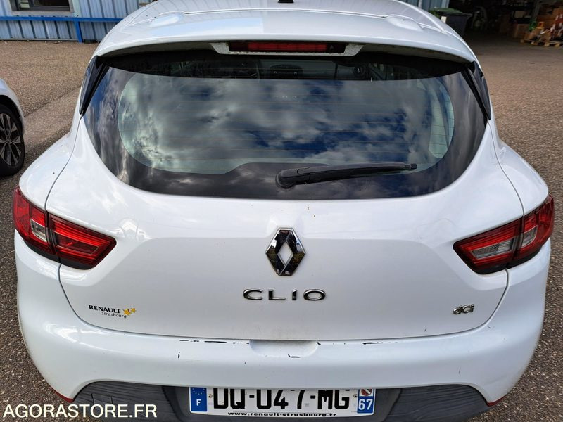 RENAULT CLIO 4 - 2015 / 193268 KM (DQ-047-MG) - Легковой автомобиль: фото 2 RENAULT CLIO 4 - 2015 / 193268 KM (DQ-047-MG) - Легковой автомобиль: фото 2