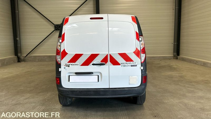RENAULT KANGOO II MOTRICITE RENFORCEE 1ERE MAIN 2018 97800KMS CT OK - Легковой фургон: фото 2 RENAULT KANGOO II MOTRICITE RENFORCEE 1ERE MAIN 2018 97800KMS CT OK - Легковой фургон: фото 2