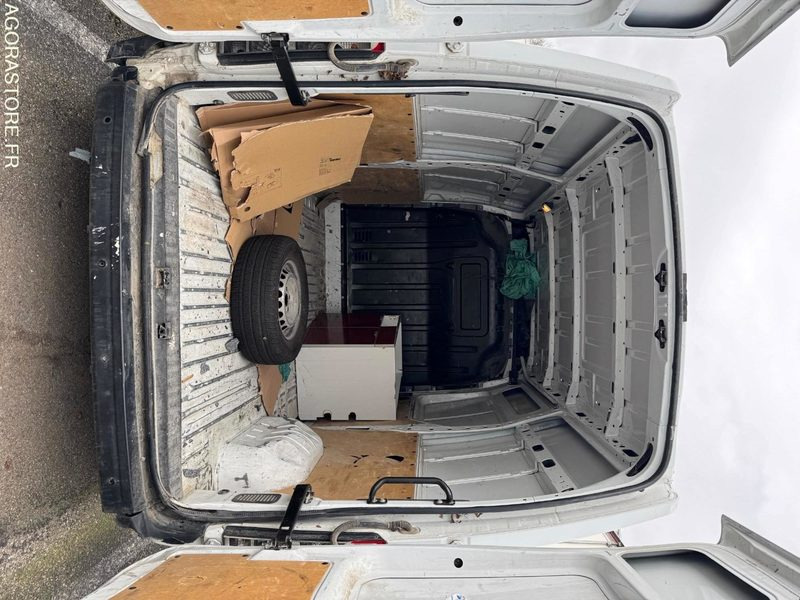 RENAULT MASTER 2.3 DCI 130CV 2021 - Цельнометаллический фургон: фото 4 RENAULT MASTER 2.3 DCI 130CV 2021 - Цельнометаллический фургон: фото 4