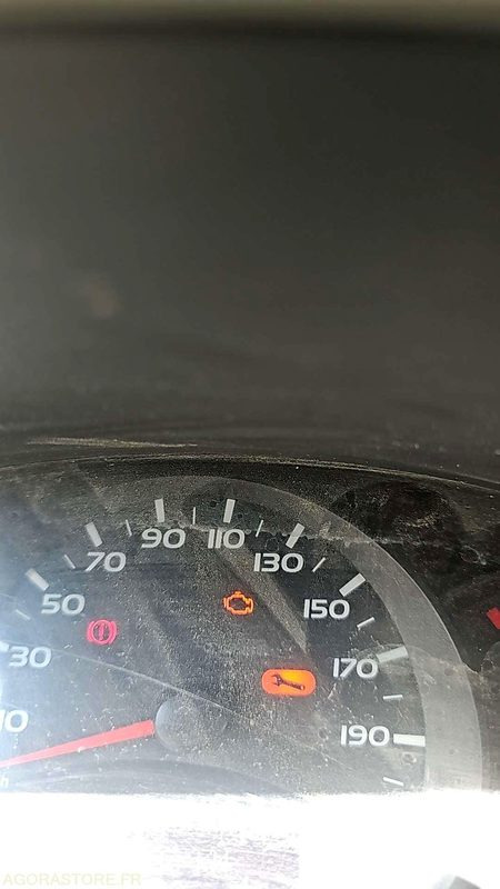 Малотоннажный самосвал RENAULT MASTER BENNE - 2015 / 202883KM (DN728QH): фото 10 Малотоннажный самосвал RENAULT MASTER BENNE - 2015 / 202883KM (DN728QH): фото 10