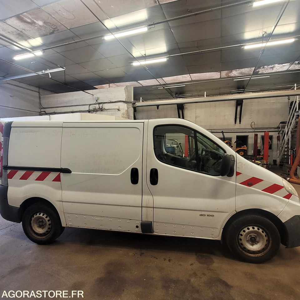 RENAULT TRAFIC 163266 kms 2006 - Цельнометаллический фургон: фото 2 RENAULT TRAFIC 163266 kms 2006 - Цельнометаллический фургон: фото 2