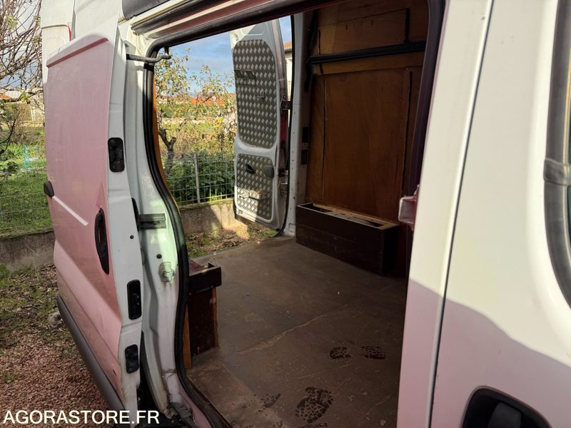 RENAULT TRAFIC 2.0 DCI 115 CH L1H2 - 233176 - 2011 в лизинг RENAULT TRAFIC 2.0 DCI 115 CH L1H2 - 233176 - 2011: фото 6 RENAULT TRAFIC 2.0 DCI 115 CH L1H2 - 233176 - 2011 в лизинг RENAULT TRAFIC 2.0 DCI 115 CH L1H2 - 233176 - 2011: фото 6