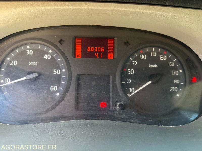 RENAULT trafic 88306kms - 2009 - Цельнометаллический фургон: фото 5 RENAULT trafic 88306kms - 2009 - Цельнометаллический фургон: фото 5