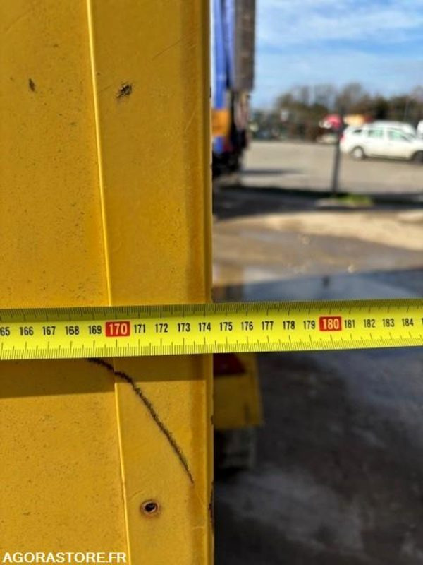 ROULOTTE DE CHANTIER 3.40 M x 1.70 M - Прицеп-фургон: фото 2 ROULOTTE DE CHANTIER 3.40 M x 1.70 M - Прицеп-фургон: фото 2