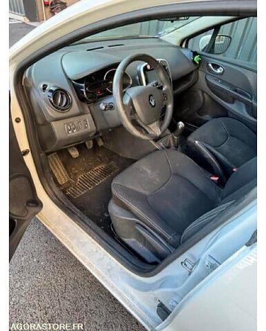 Хэтчбек Renault CLIO: фото 11 Хэтчбек Renault CLIO: фото 11