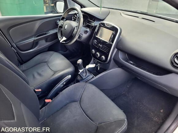 Renault CLIO - Хэтчбек: фото 4 Renault CLIO - Хэтчбек: фото 4