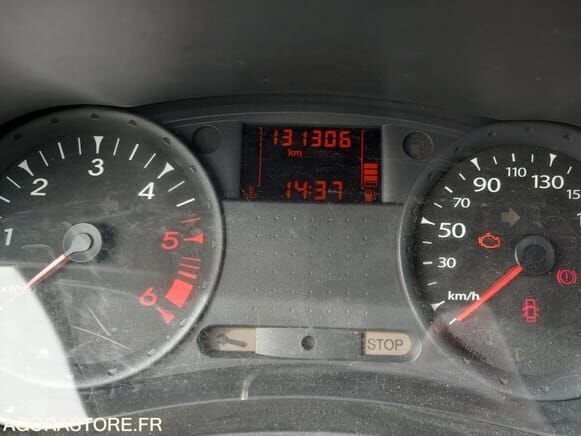 Хэтчбек Renault CLIO: фото 17
