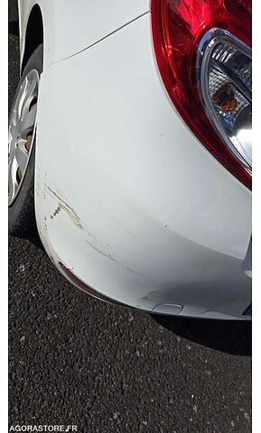 Хэтчбек Renault CLIO: фото 10 Хэтчбек Renault CLIO: фото 10