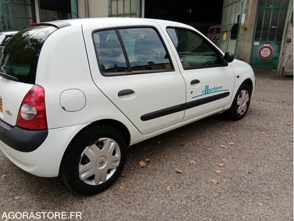 Renault CLIO - Хэтчбек: фото 4 Renault CLIO - Хэтчбек: фото 4