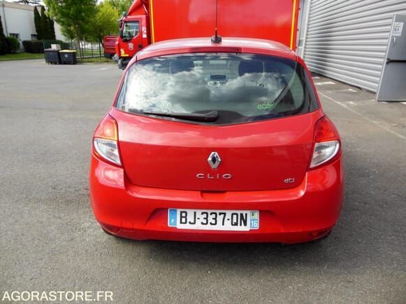 Renault CLIO - Хэтчбек: фото 3 Renault CLIO - Хэтчбек: фото 3