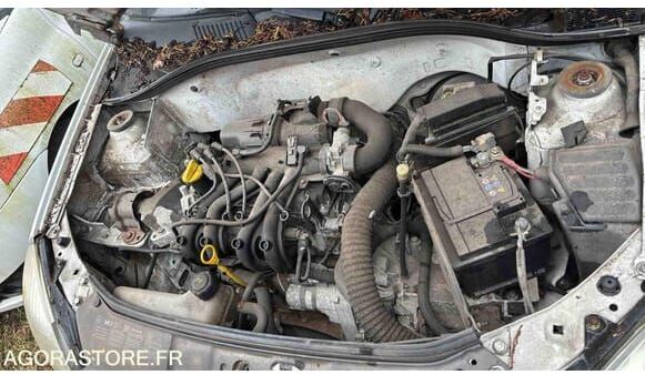 Хэтчбек Renault CLIO: фото 37 Хэтчбек Renault CLIO: фото 37