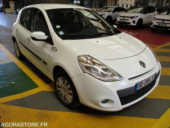 Renault CLIO - Хэтчбек: фото 1 Renault CLIO - Хэтчбек: фото 1