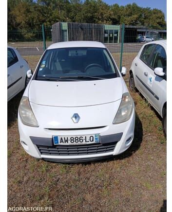 Renault CLIO - Хэтчбек: фото 1 Renault CLIO - Хэтчбек: фото 1