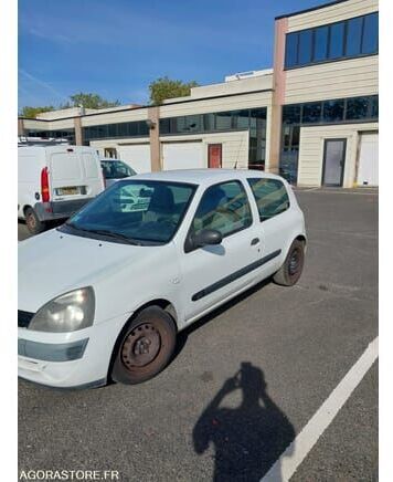 Renault CLIO - Хэтчбек: фото 2 Renault CLIO - Хэтчбек: фото 2
