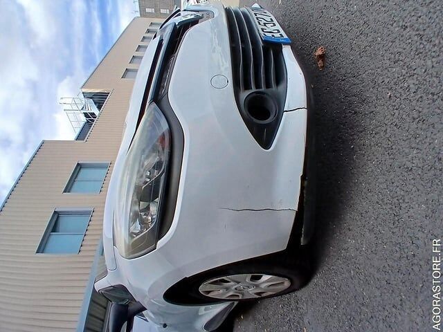 Хэтчбек Renault CLIO: фото 13 Хэтчбек Renault CLIO: фото 13