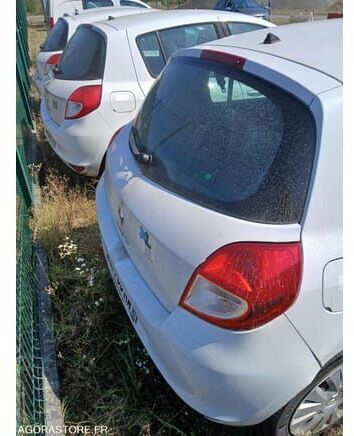 Renault CLIO - Хэтчбек: фото 2 Renault CLIO - Хэтчбек: фото 2