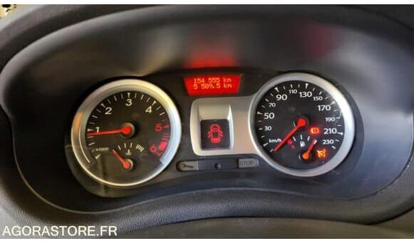 Хэтчбек Renault CLIO: фото 18 Хэтчбек Renault CLIO: фото 18