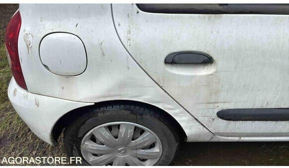 Хэтчбек Renault CLIO: фото 15 Хэтчбек Renault CLIO: фото 15