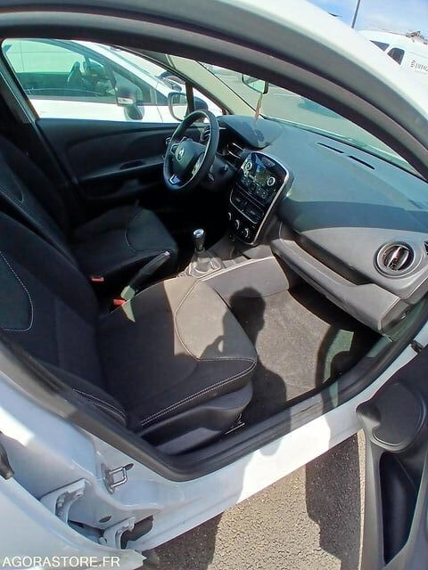 Renault CLIO - Хэтчбек: фото 2 Renault CLIO - Хэтчбек: фото 2