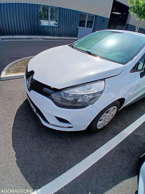Renault CLIO - Хэтчбек: фото 4 Renault CLIO - Хэтчбек: фото 4