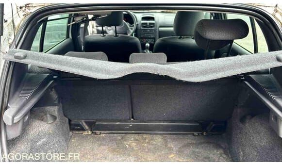 Хэтчбек Renault CLIO: фото 34 Хэтчбек Renault CLIO: фото 34