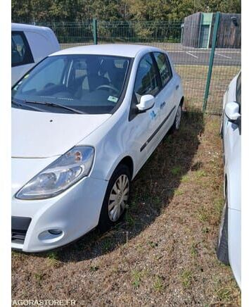 Renault CLIO - Хэтчбек: фото 4 Renault CLIO - Хэтчбек: фото 4