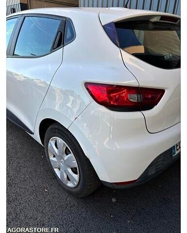 Хэтчбек Renault CLIO: фото 8 Хэтчбек Renault CLIO: фото 8